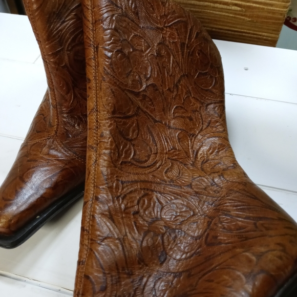 Steve Madden Boots - Picture 5 of 6